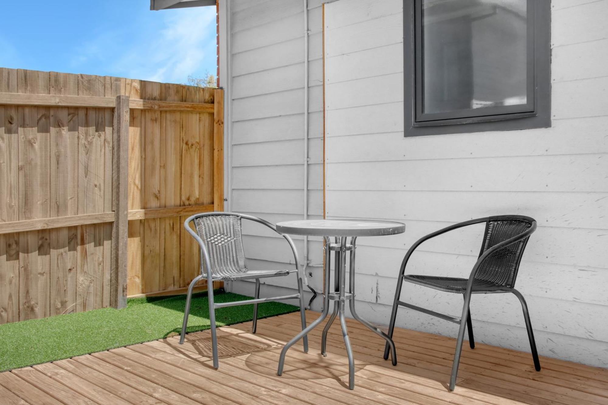Recharge In Waurn Ponds Hotel Geelong Exterior photo